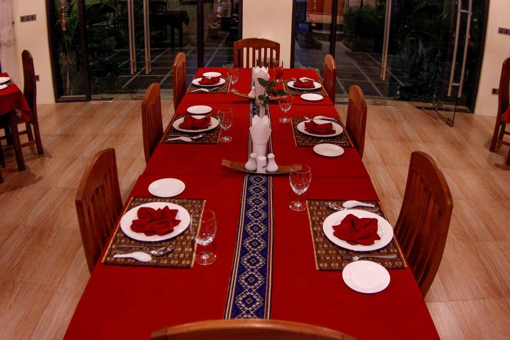 ניאונגשווה Hotel Brilliant מראה חיצוני תמונה